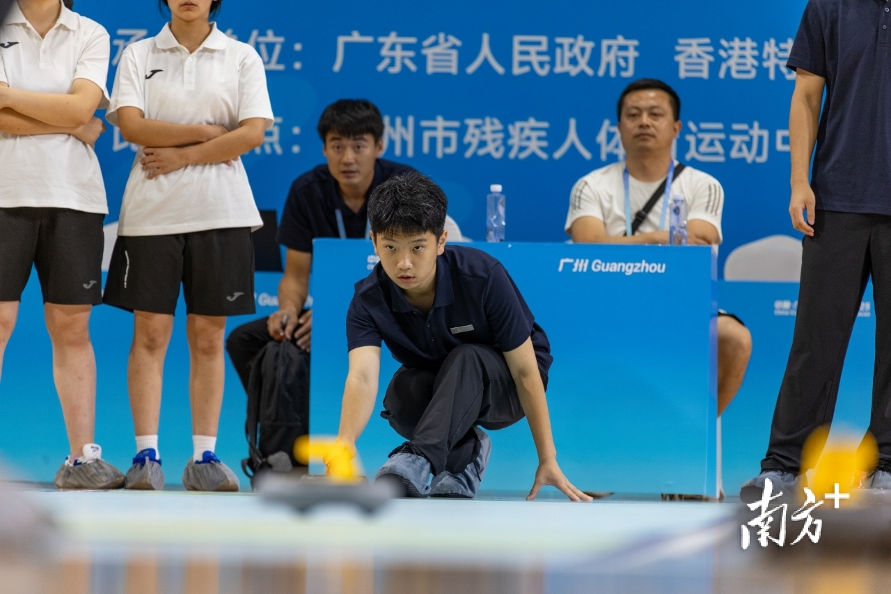 第一次来广, AA 第一次来广, AA