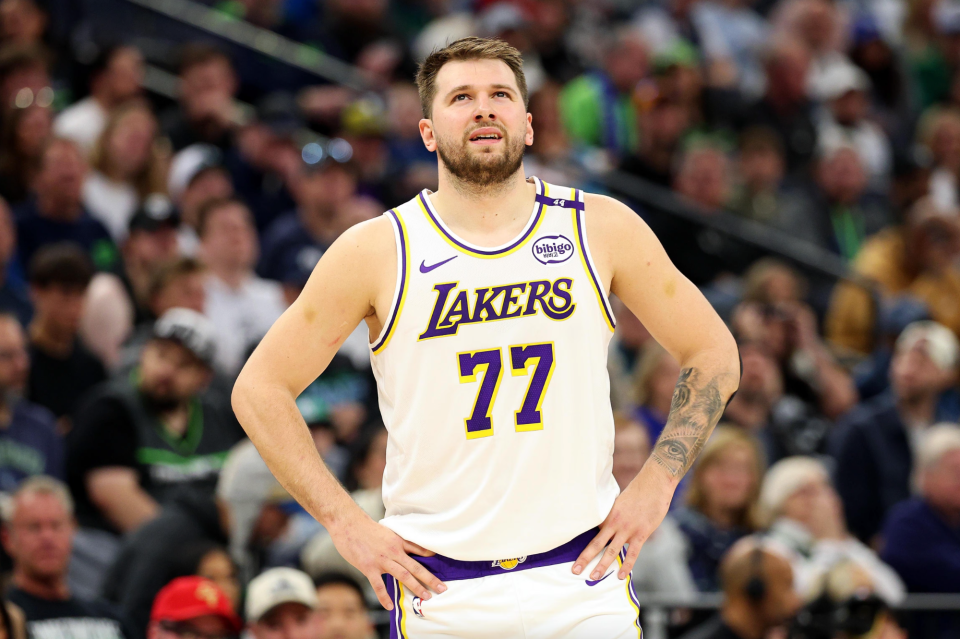 约基奇仍是, 的状态, EAA 约基奇仍是, 的状态, EAA