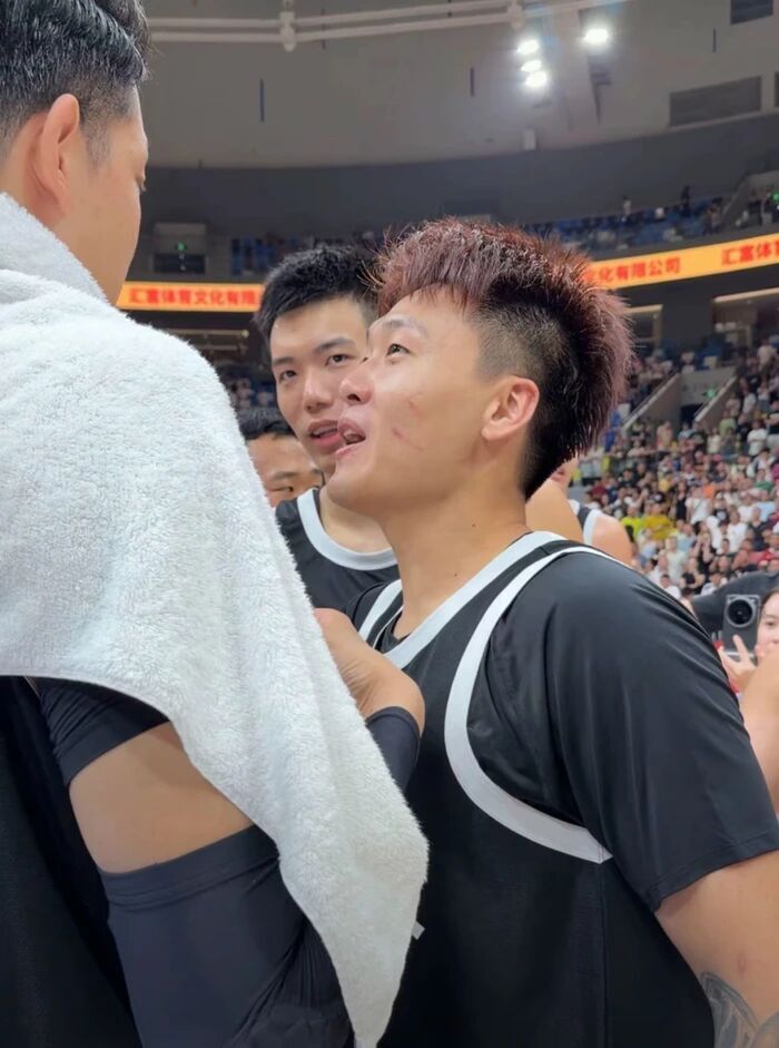 的抓痕, 那么 的抓痕, 那么