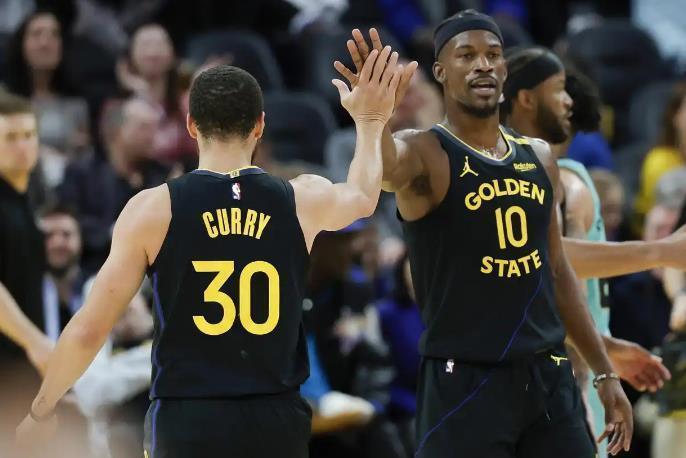 上赛季他出, yXkll, 而且勇士队 上赛季他出, yXkll, 而且勇士队