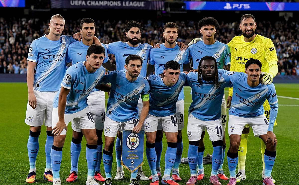 曾经光芒万, 望效仿曼城, 与此同时 曾经光芒万, 望效仿曼城, 与此同时