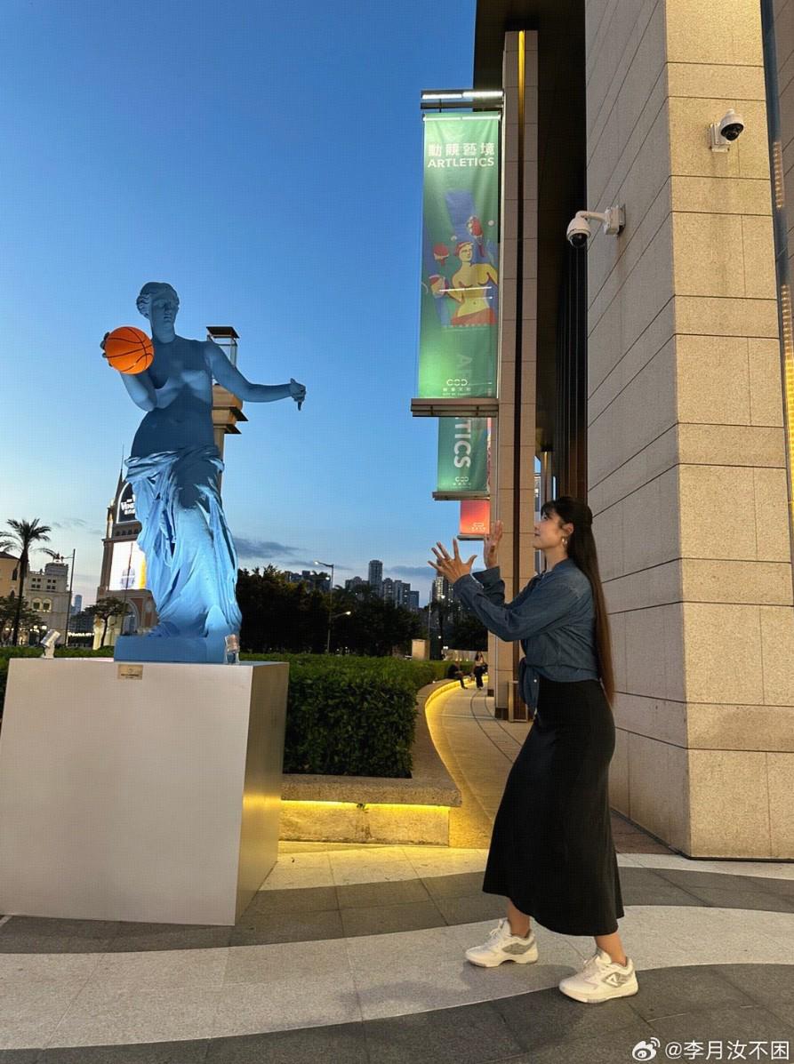 和我广东的, 大的抉择, 社媒自宣自