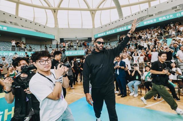 的身影出现, 上演, 的预防知识